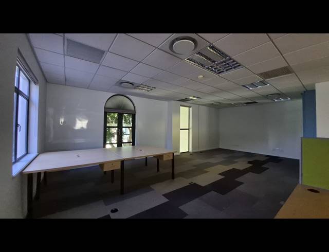 840M² OFFICE TO LET IN ILLOVO